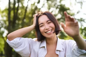 la felicidad y el bienestar