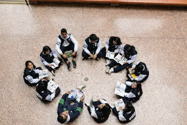 Educación secundaria del Colegio María de las Mercedes y formación