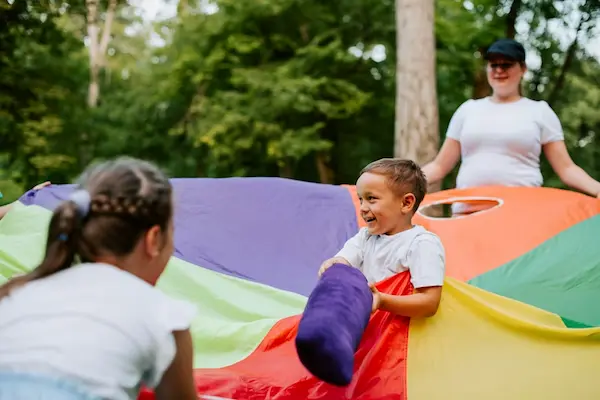 15 ideas de juegos infantiles para cumpleaños que garantizan diversión